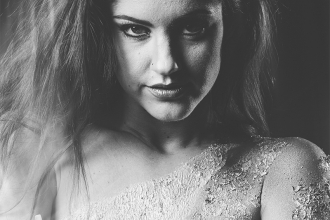 portret bw 2